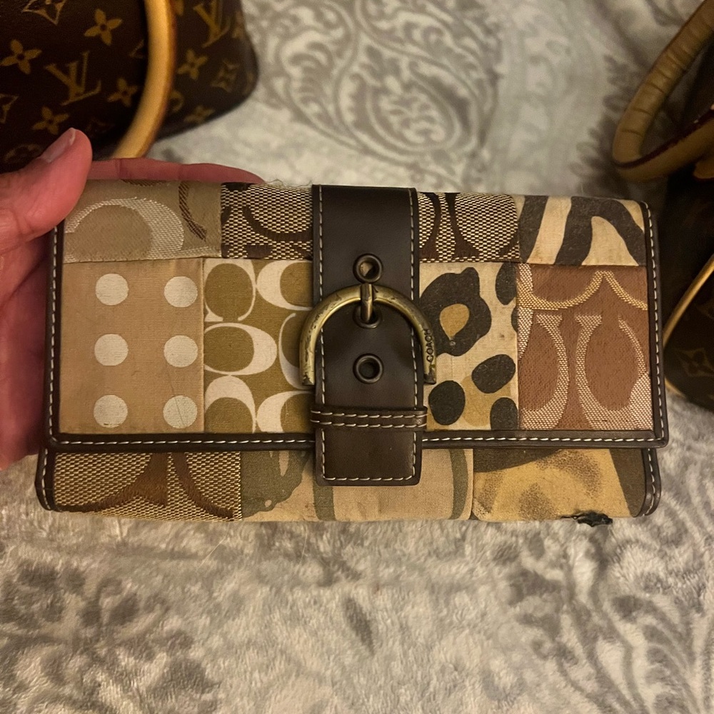 Coach wallet